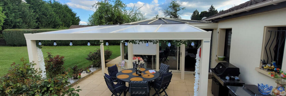 Pergolas alu auto-portée toiture en polycarbonate